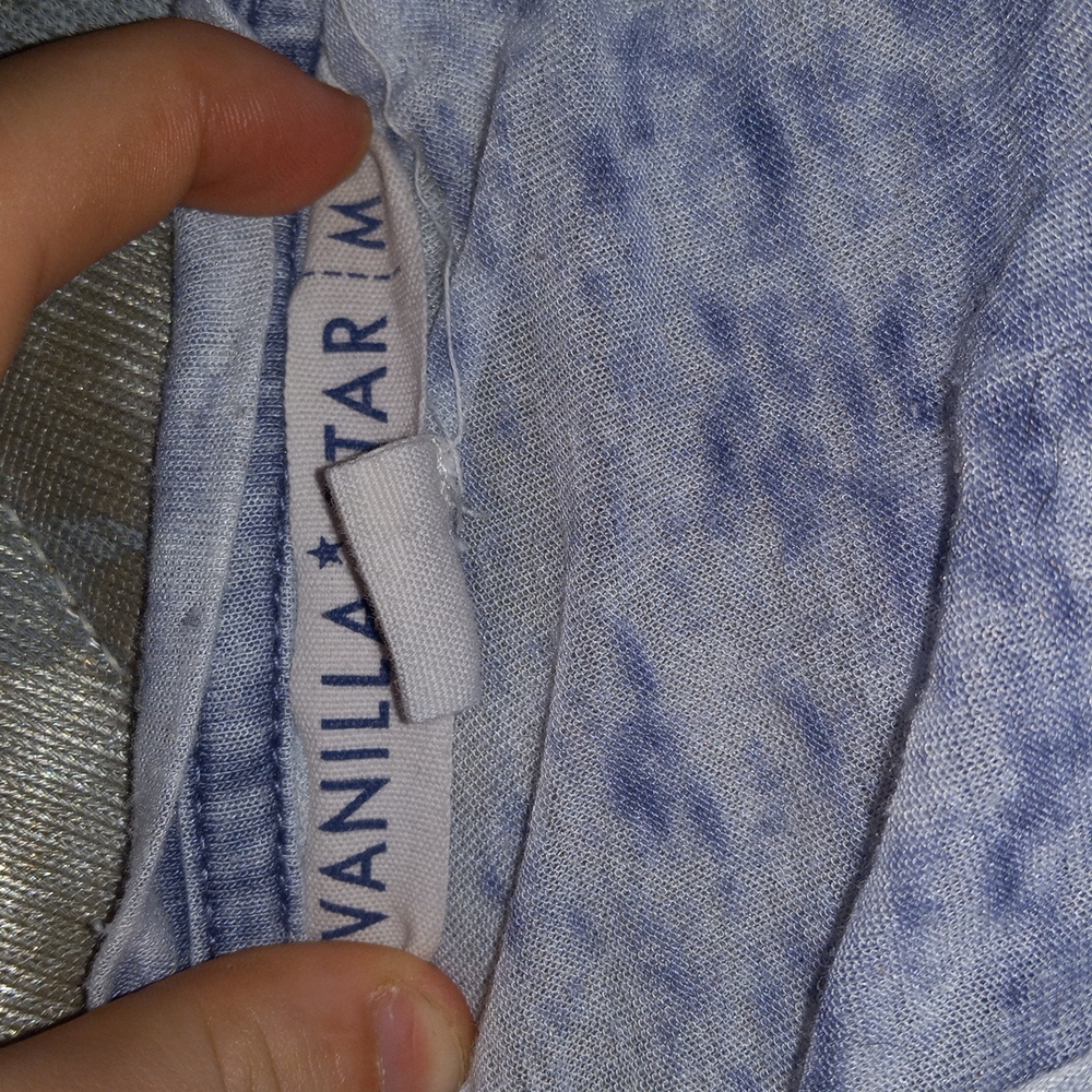 Shirt - Picture 2 of 3
